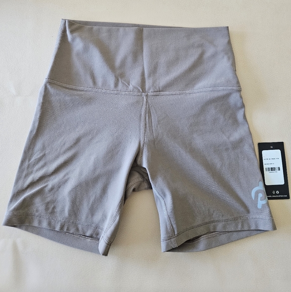 lululemon Align High-Rise Short 6" - Picture 6 of 15